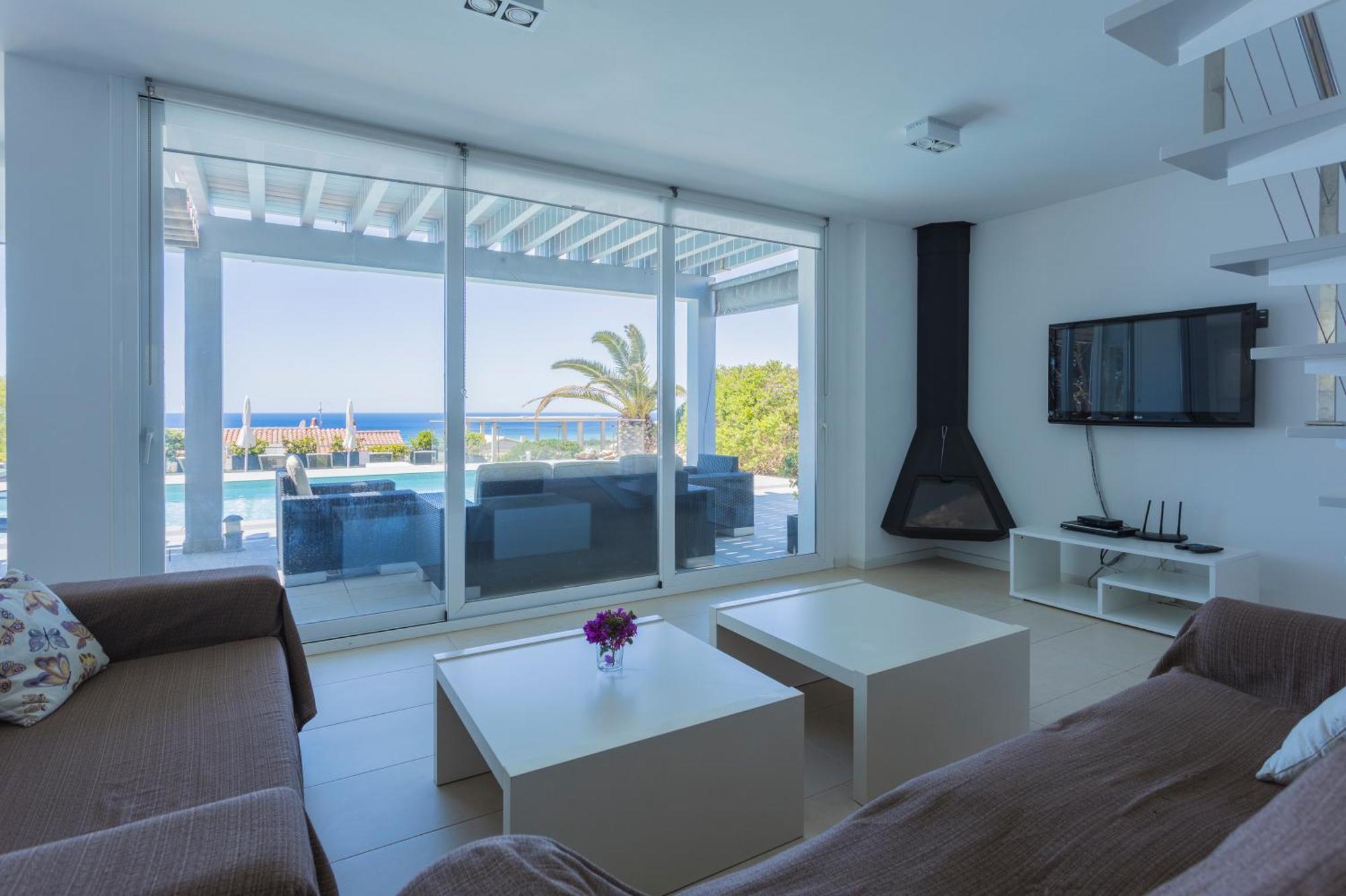 V196 Villa Brisa By Menorcarentals Villas Son Bou Exterior photo